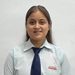 student-alumni-icfai-university-Himachal